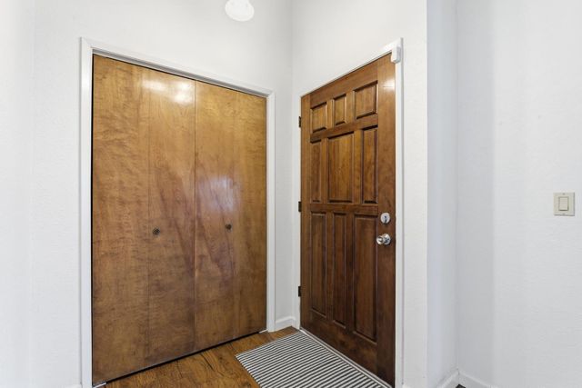 1705 E Cross Avenue, Tulare, CA 93274