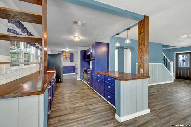 465 Twin Point, Schertz, TX 78154