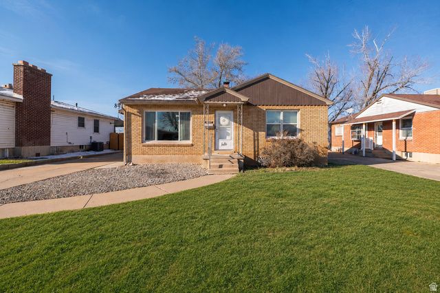 5243 S 2200 W, Roy, UT 84067