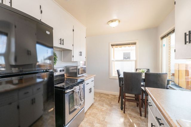5243 S 2200 W, Roy, UT 84067