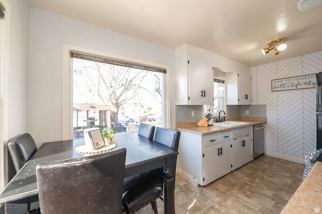 5243 S 2200 W, Roy, UT 84067