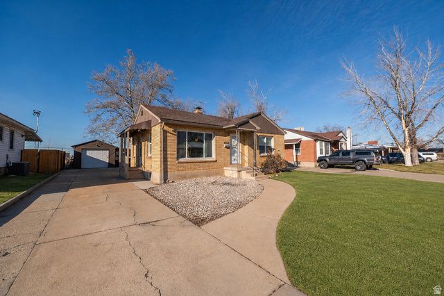 5243 S 2200 W, Roy, UT 84067