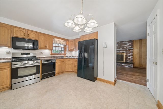 2125 Berkshire Drive, Monroeville, PA 15146