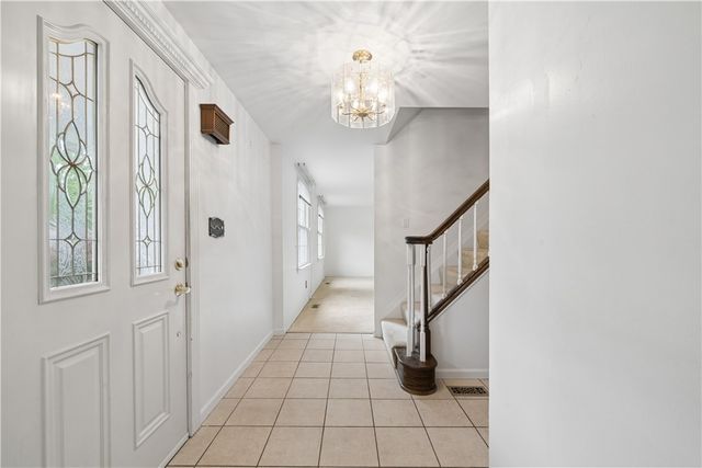 2125 Berkshire Drive, Monroeville, PA 15146
