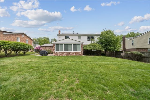 2125 Berkshire Drive, Monroeville, PA 15146