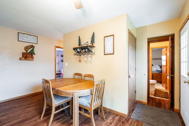 1614 N Lakeview AVENUE, Port Washington, WI 53074