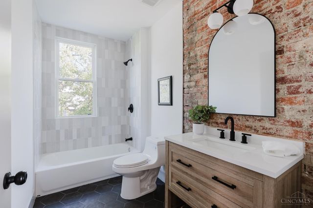 1816 Cleveland Avenue, Norwood, OH 45212