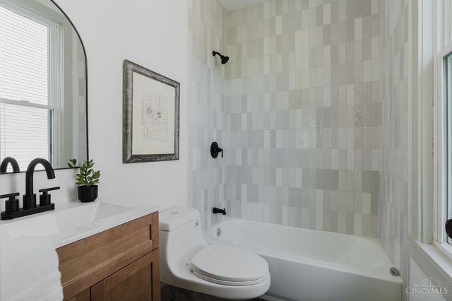 1816 Cleveland Avenue, Norwood, OH 45212