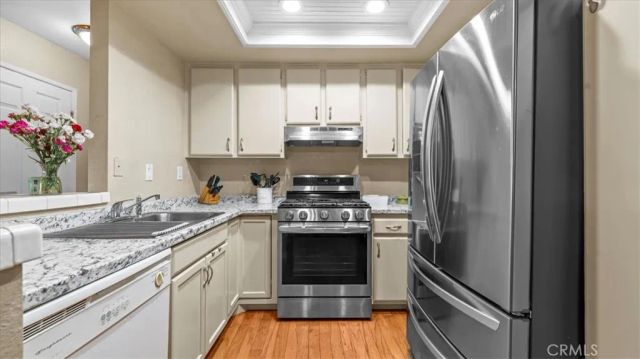 10450 E Briar Oaks B, Stanton, CA 90680