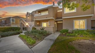 10450 E Briar Oaks B, Stanton, CA 90680