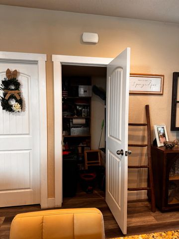 6878 W Alana Drive W, Fresno, CA 93722