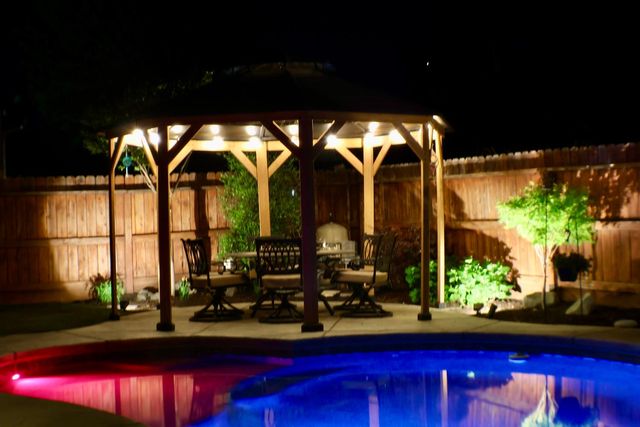 6878 W Alana Drive W, Fresno, CA 93722