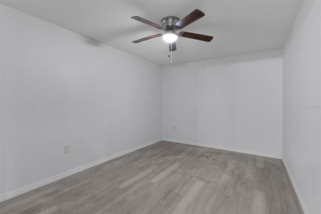 31128 LOCHMORE CIRCLE, Mount Plymouth, FL 32776