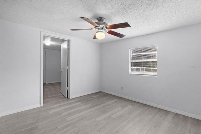 31128 LOCHMORE CIRCLE, Mount Plymouth, FL 32776