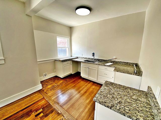 1625 W Alabama Street, Houston, TX 77006