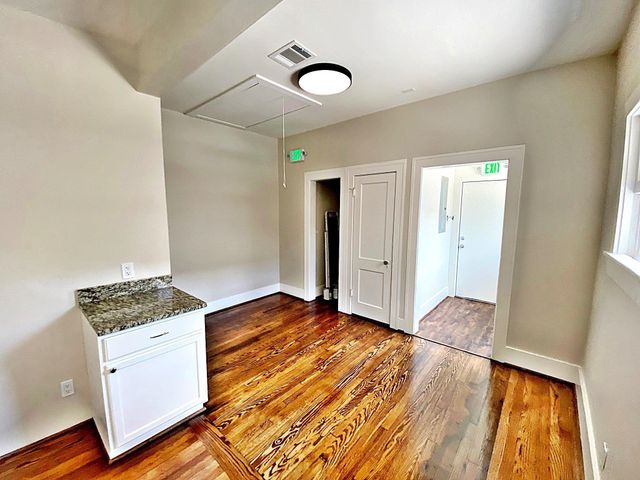 1625 W Alabama Street, Houston, TX 77006
