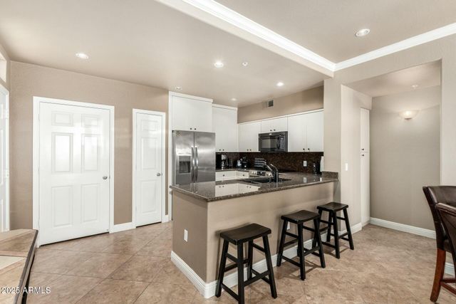 20100 N 78TH Place 1046, Scottsdale, AZ 85255