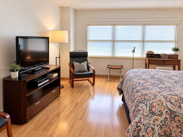 4900 N Ocean Blvd Apt 1011, Lauderdale By The Sea, FL 33308