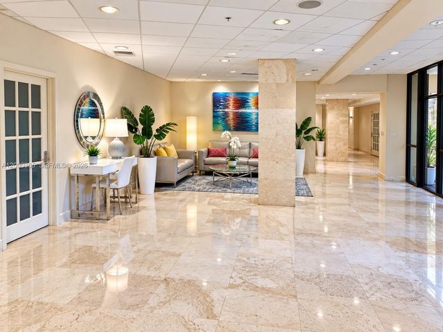 4900 N Ocean Blvd Apt 1011, Lauderdale By The Sea, FL 33308