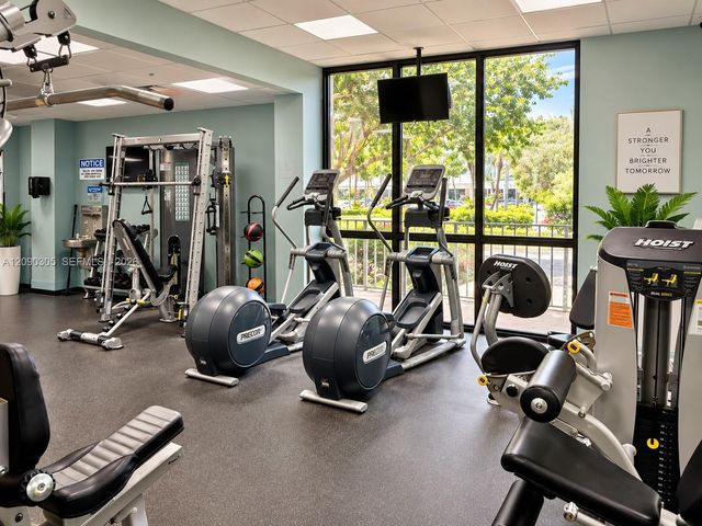 4900 N Ocean Blvd Apt 1011, Lauderdale By The Sea, FL 33308