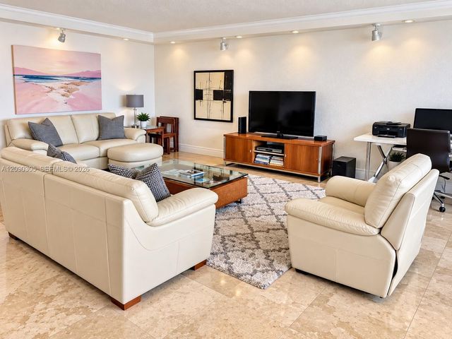 4900 N Ocean Blvd Apt 1011, Lauderdale By The Sea, FL 33308