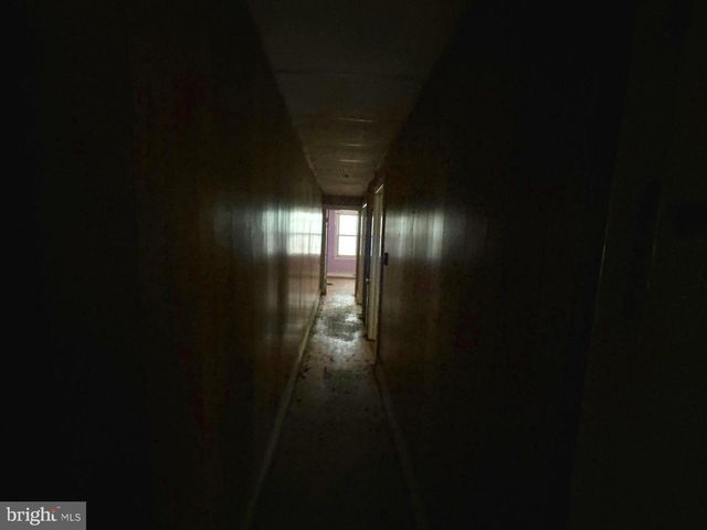 446 WALNUT AVE, Trenton, NJ 08609