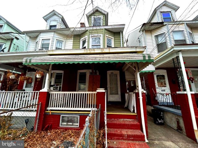 446 WALNUT AVE, Trenton, NJ 08609