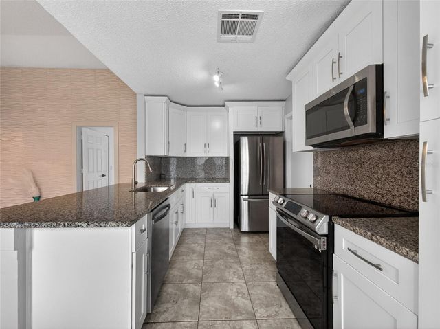 610 JAGUAR COURT, Kissimmee, FL 34759