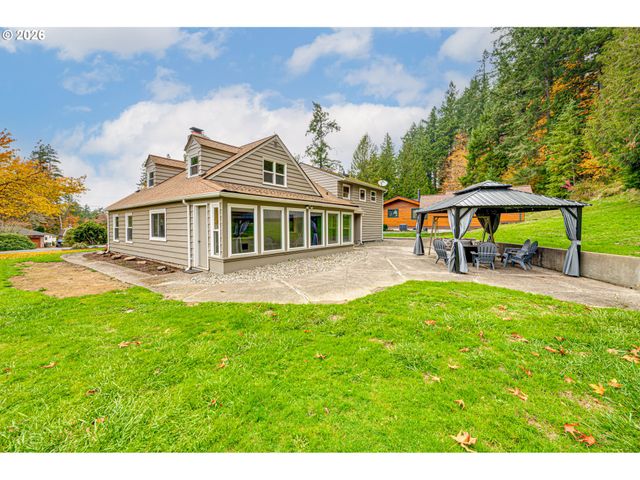 2964 MADRONA Dr, Longview, WA 98632