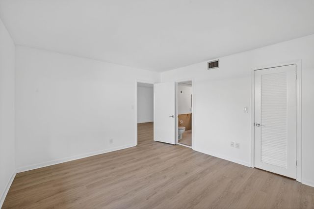 119 NE 19th Court 205-G, Wilton Manors, FL 33305