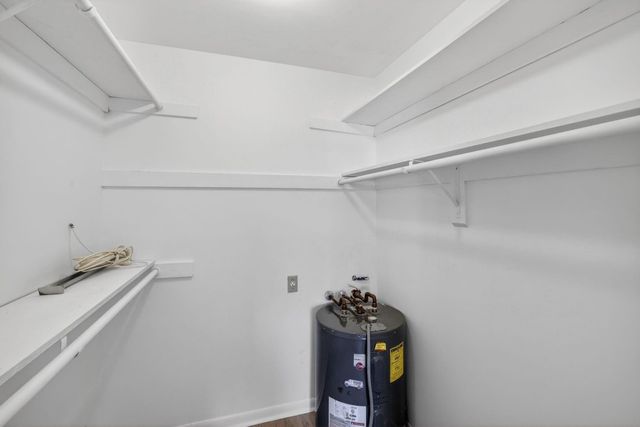 119 NE 19th Court 205-G, Wilton Manors, FL 33305