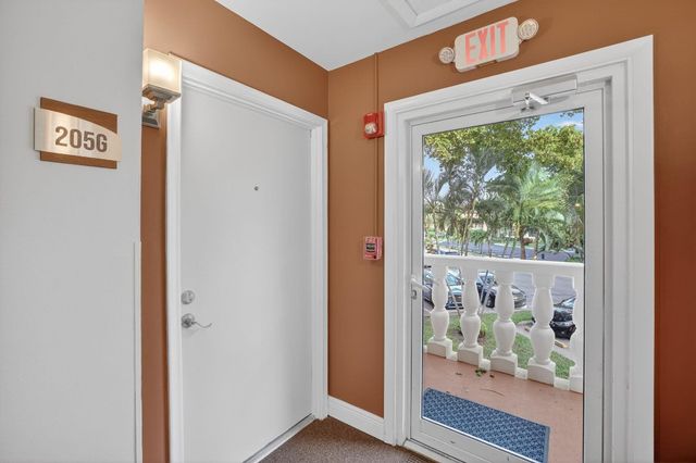 119 NE 19th Court 205-G, Wilton Manors, FL 33305
