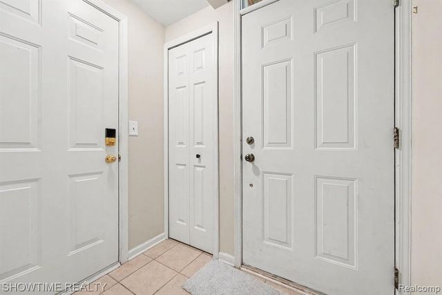 3524 Tremonte Circle, Rochester, MI 48306