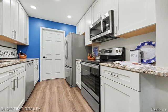 3524 Tremonte Circle, Rochester, MI 48306