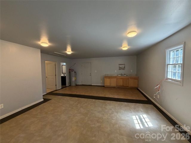 4614 Hickory Grove Road, Mount Holly, NC 28120