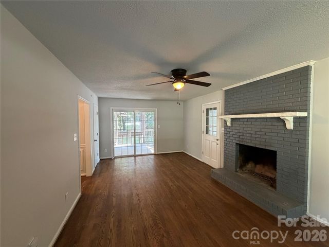 4614 Hickory Grove Road, Mount Holly, NC 28120