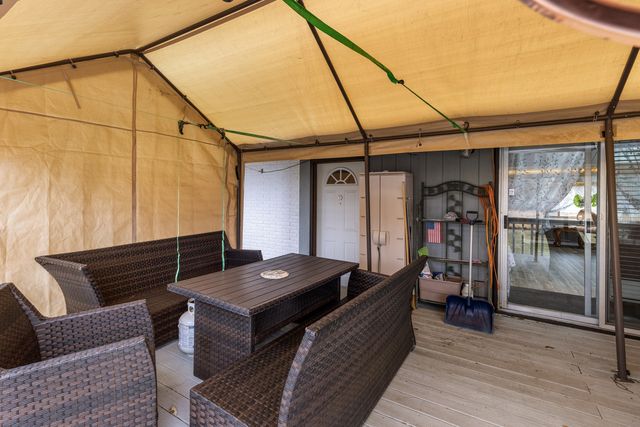 1708 PARKVIEW, Rockford, IL 61107