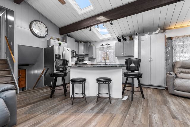 1708 PARKVIEW, Rockford, IL 61107