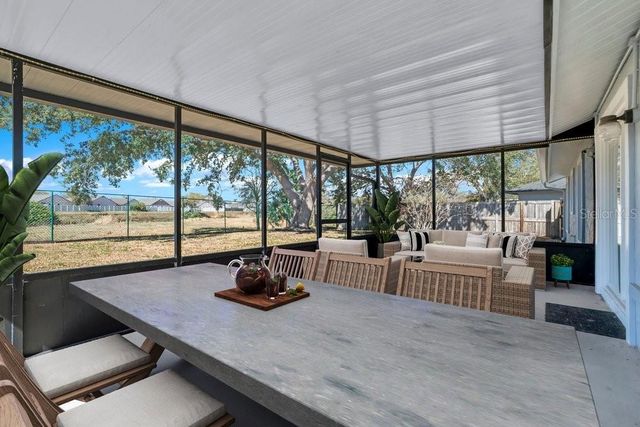 6704 SEAFAIRER DRIVE, Tampa, FL 33615