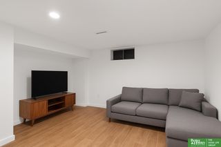 4113 Bartmann Drive, Bellevue, NE 68147