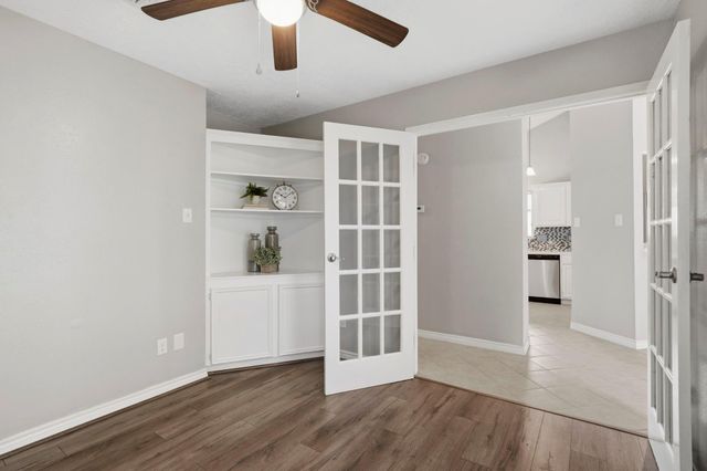 2019 Creek Valley Lane, Sugar Land, TX 77478