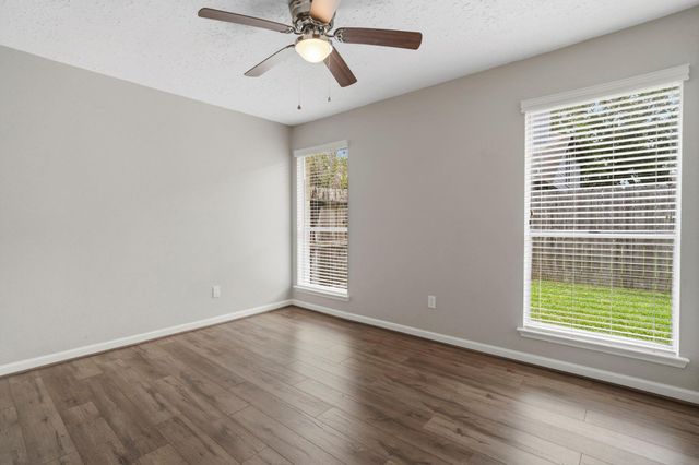 2019 Creek Valley Lane, Sugar Land, TX 77478