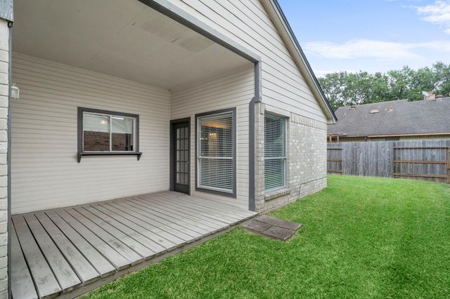 2019 Creek Valley Lane, Sugar Land, TX 77478