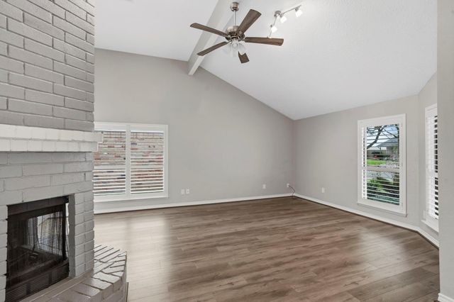 2019 Creek Valley Lane, Sugar Land, TX 77478