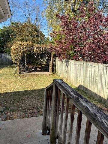 1857 Pensacola Drive, Lexington, KY 40503