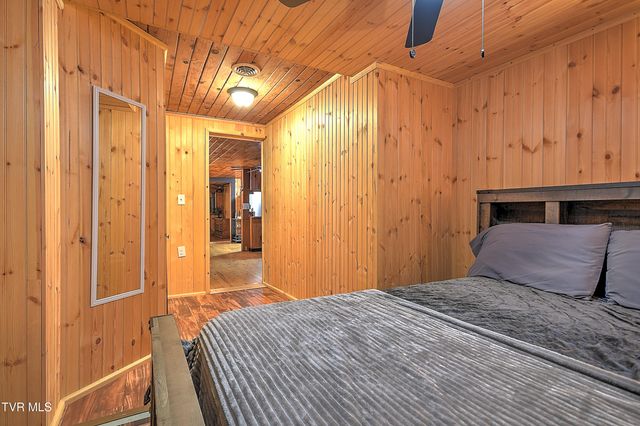378 Laura Land, Bristol, TN 37620