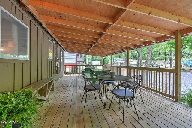 378 Laura Land, Bristol, TN 37620