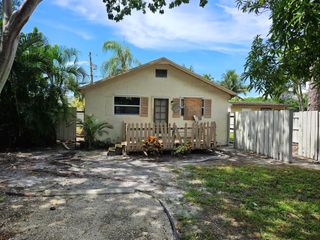 409 Perry Avenue, Greenacres, FL 33463
