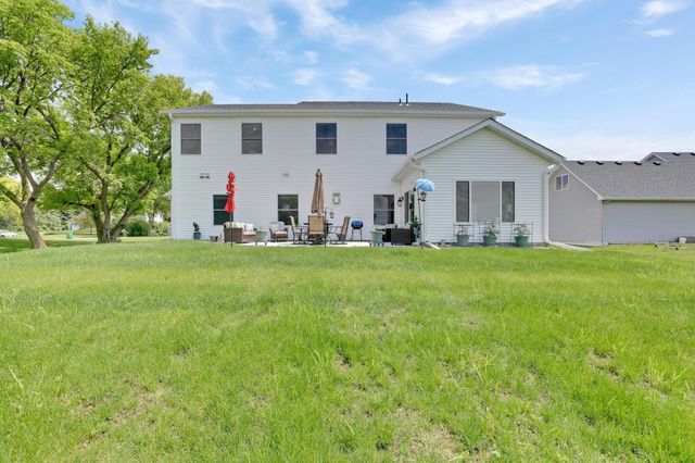 9867 Kahler Avenue NE, Monticello, MN 55362