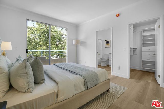 12773 Caswell Avenue 101, Los Angeles, CA 90066